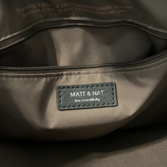 Matt & Nat Vegan Leather Black Tote - Picture 5 of 7